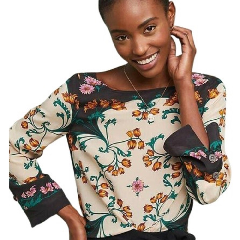 Maeve by Anthropologie silk blouse. Size 00